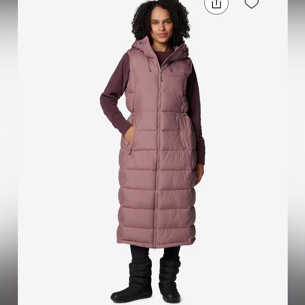 Columbia Long Hooded Puffer Vest in Dusty Rose. Size XL.
